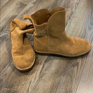 Suede unlined UGG boots
